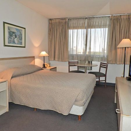 Hotel Tres Cruces Montevideo Ngoại thất bức ảnh