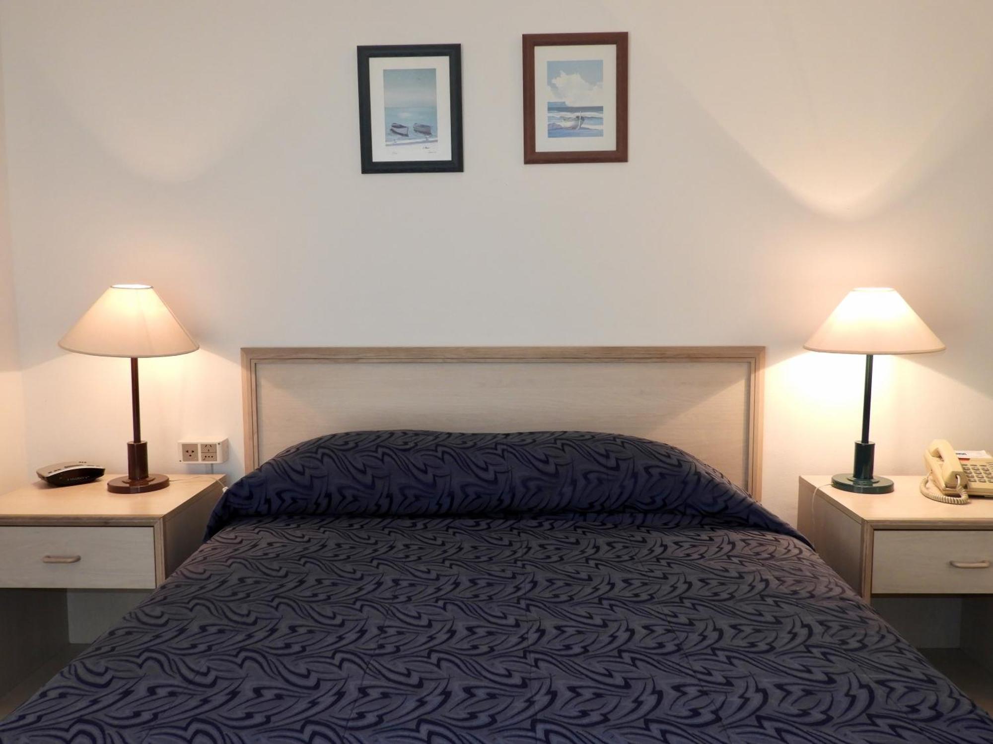 Hotel Tres Cruces Montevideo Ngoại thất bức ảnh