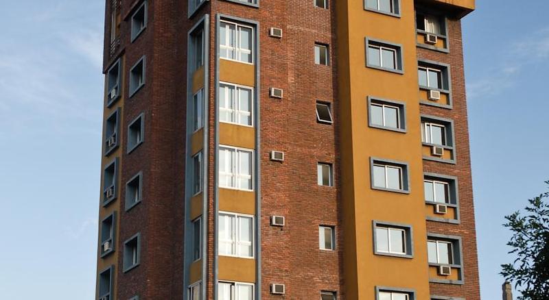 Hotel Tres Cruces Montevideo Ngoại thất bức ảnh