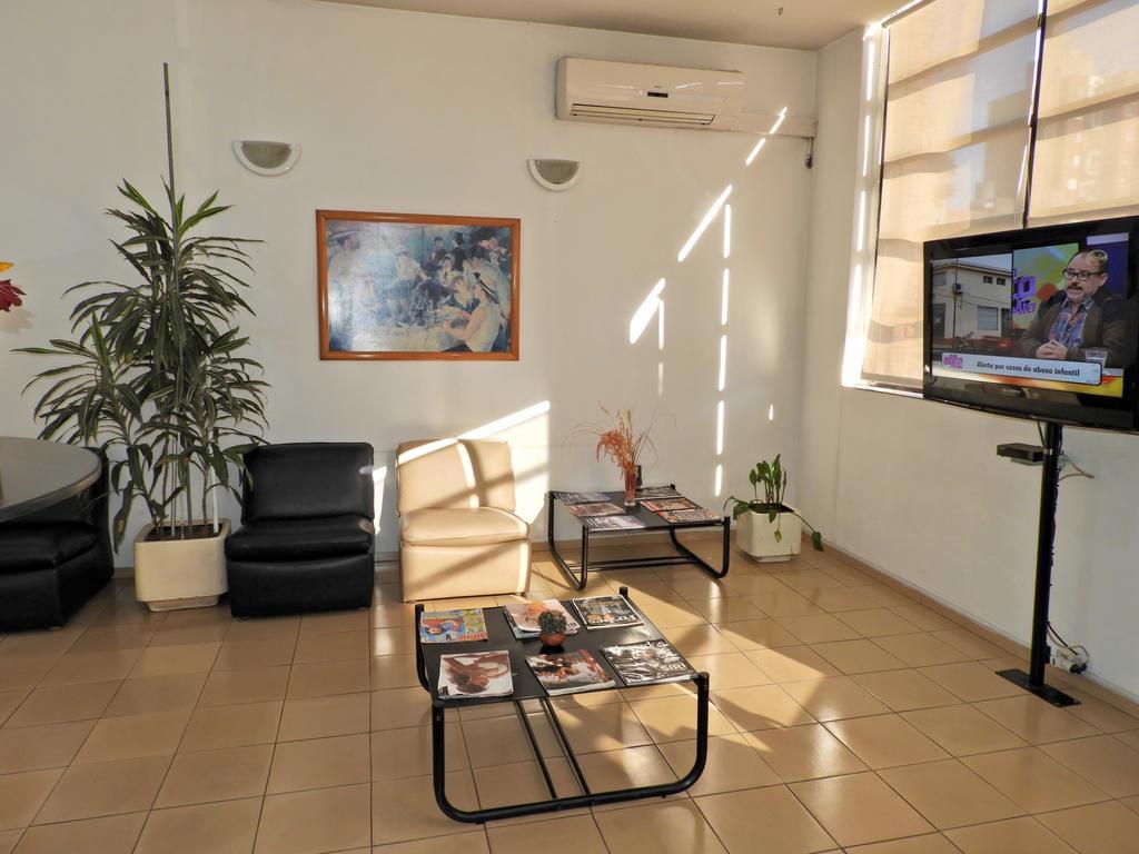 Hotel Tres Cruces Montevideo Ngoại thất bức ảnh