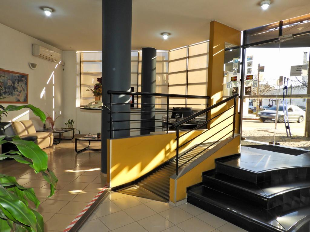Hotel Tres Cruces Montevideo Ngoại thất bức ảnh