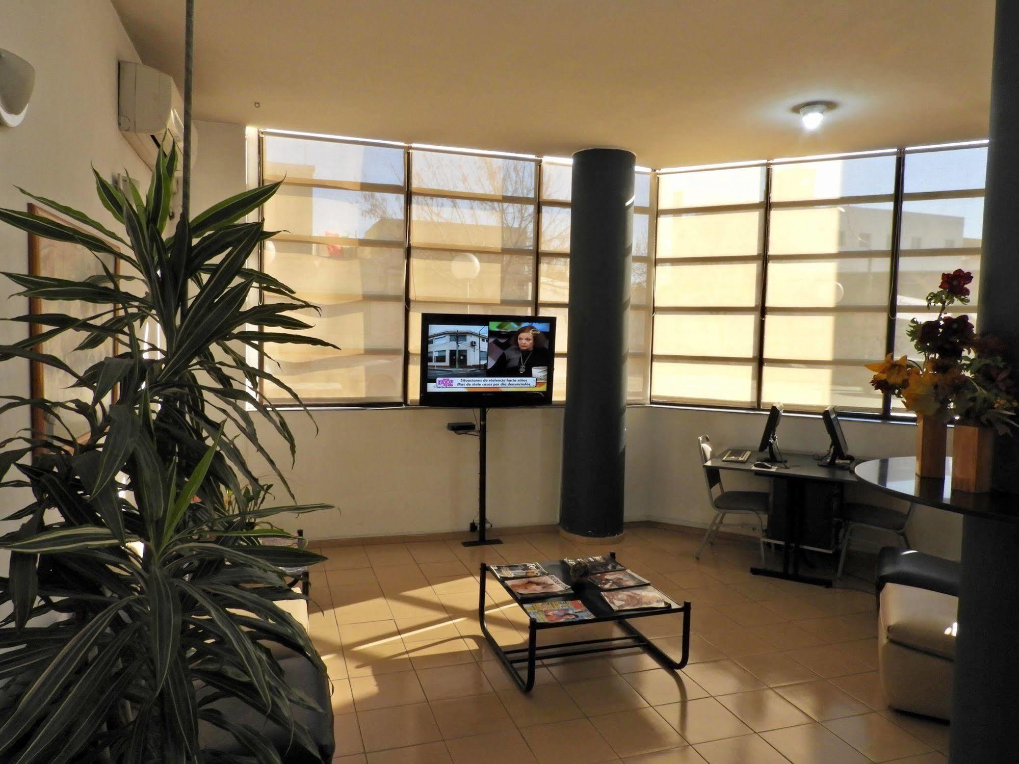 Hotel Tres Cruces Montevideo Ngoại thất bức ảnh