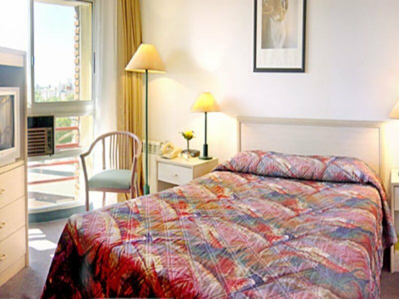 Hotel Tres Cruces Montevideo Ngoại thất bức ảnh